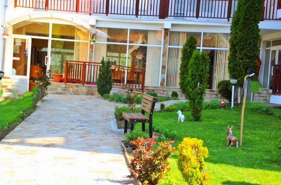 Two Bedroom Apartment In Eagle Rock Mountain Resort Beli Iskar Exterior photo